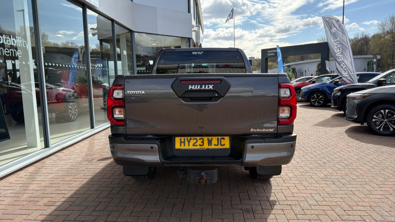 Toyota Hilux Diesel Invincible X D/Cab Pick Up 2.8 D-4D Auto